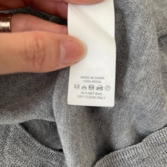 Kate Spade Embellished "Love" sweater - Picture 5 of 6